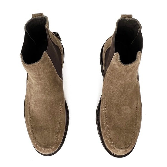 Massimo Dutti Chelsea Boots Moc Toe Brown Suede Euro Size 40 = US 7 New NWT Massimo Dutti Chelsea Boots Moc Toe Brown Suede Euro Size 40  main image 3
